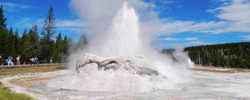 Prepare for Your Yellowstone National Park Adventure